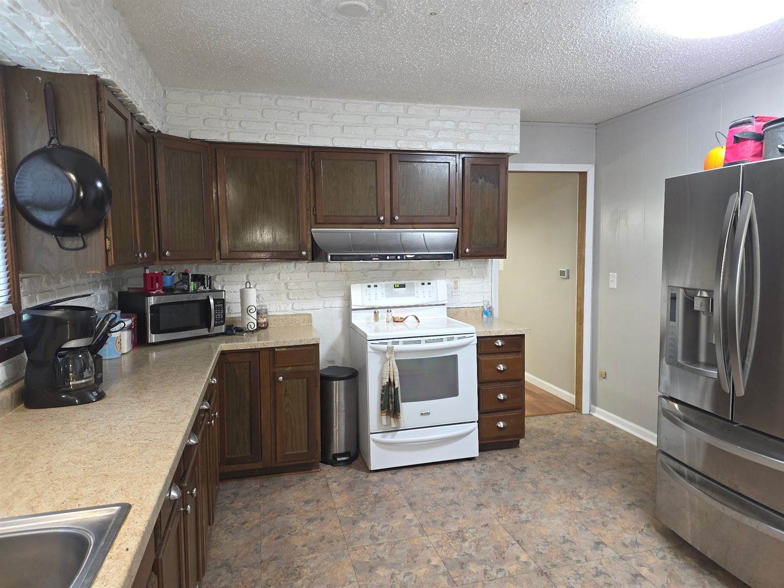 11030 South Anthony Ln, Mulvane, KS 67110