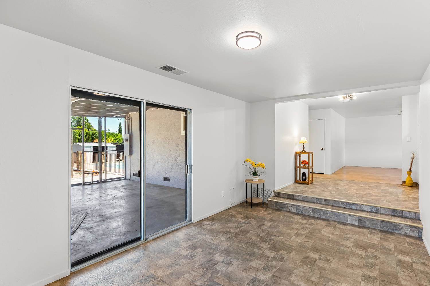 301 Rosa Avenue, Winters, CA 95694