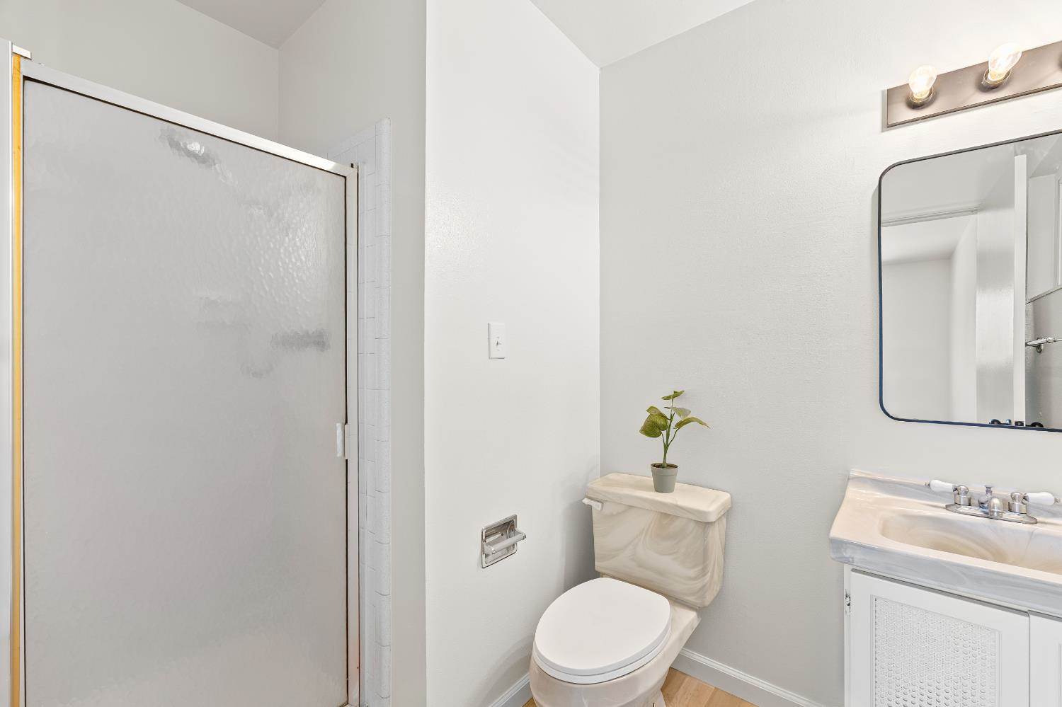 301 Rosa Avenue, Winters, CA 95694