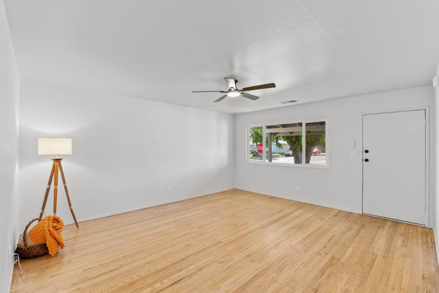301 Rosa Avenue, Winters, CA 95694