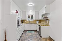 301 Rosa Avenue, Winters, CA 95694