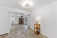 301 Rosa Avenue, Winters, CA 95694