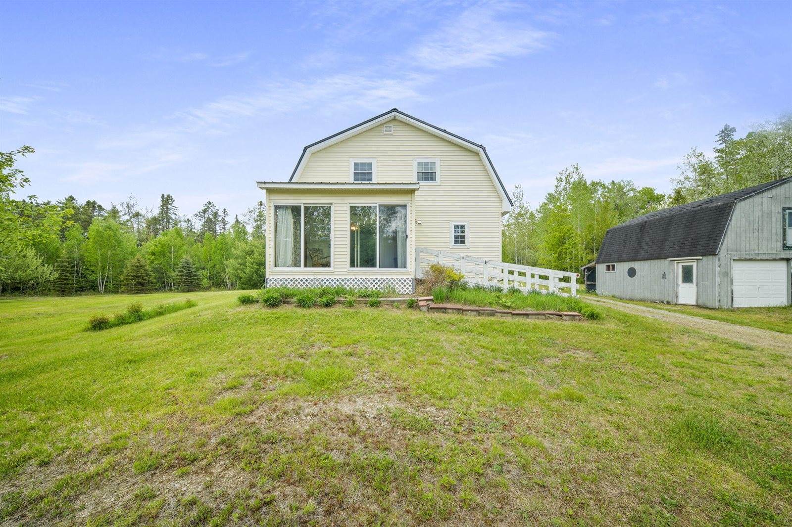 460 Airline Road, Clifton, ME 04428