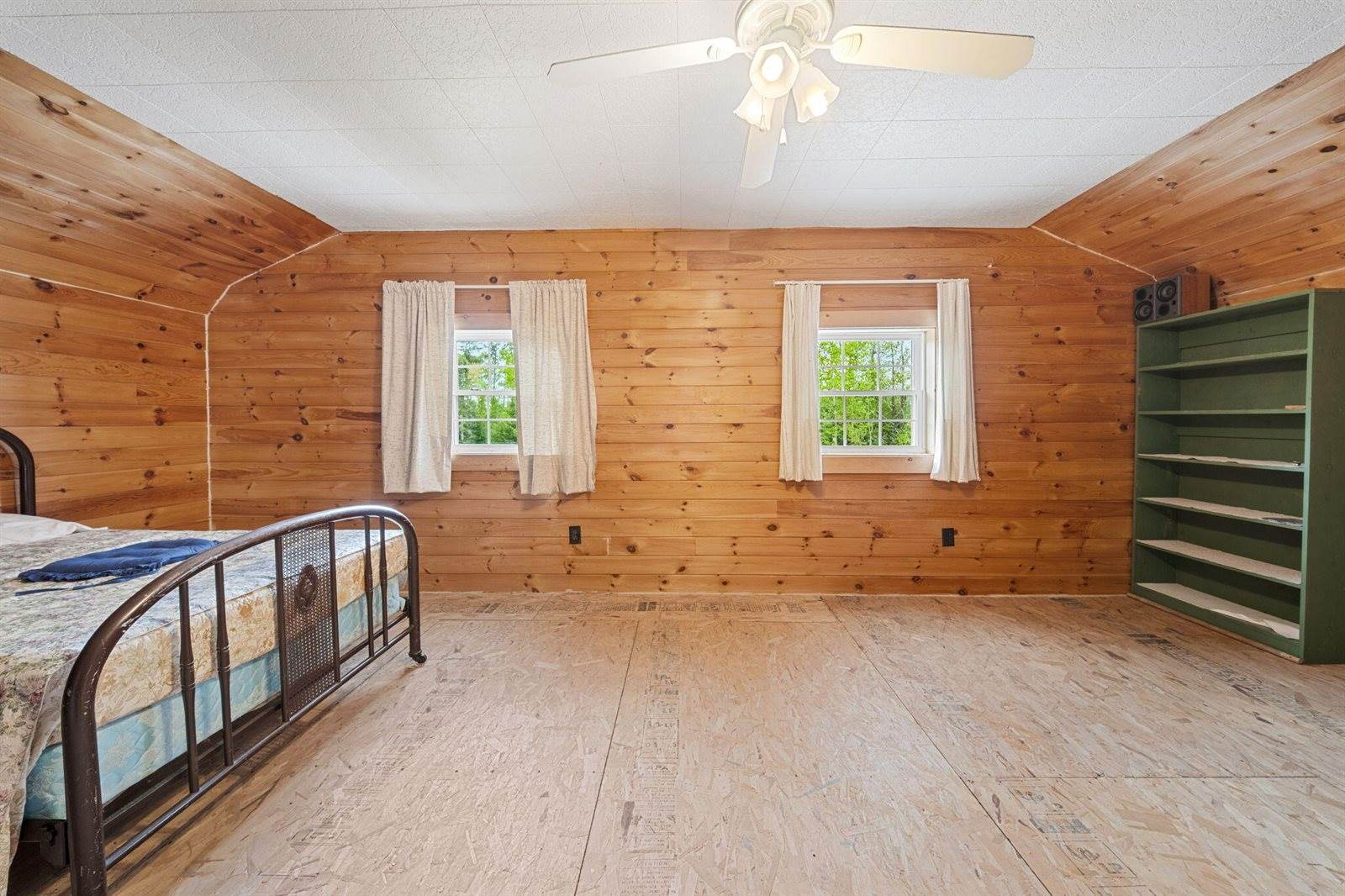 460 Airline Road, Clifton, ME 04428