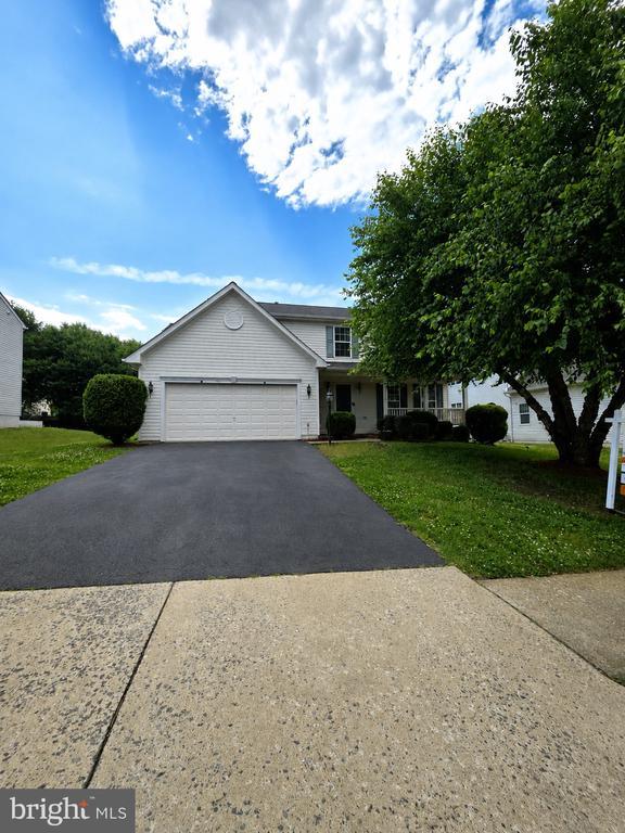 3329 Anne de Bourgh Drive, Triangle, VA 22172