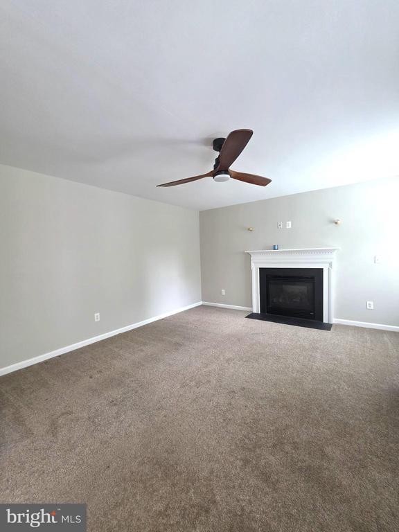 3329 Anne de Bourgh Drive, Triangle, VA 22172