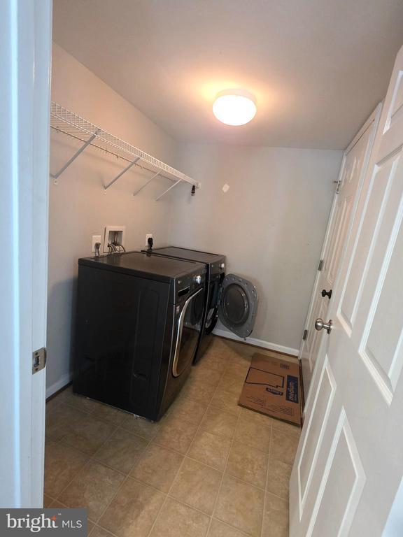 3329 Anne de Bourgh Drive, Triangle, VA 22172