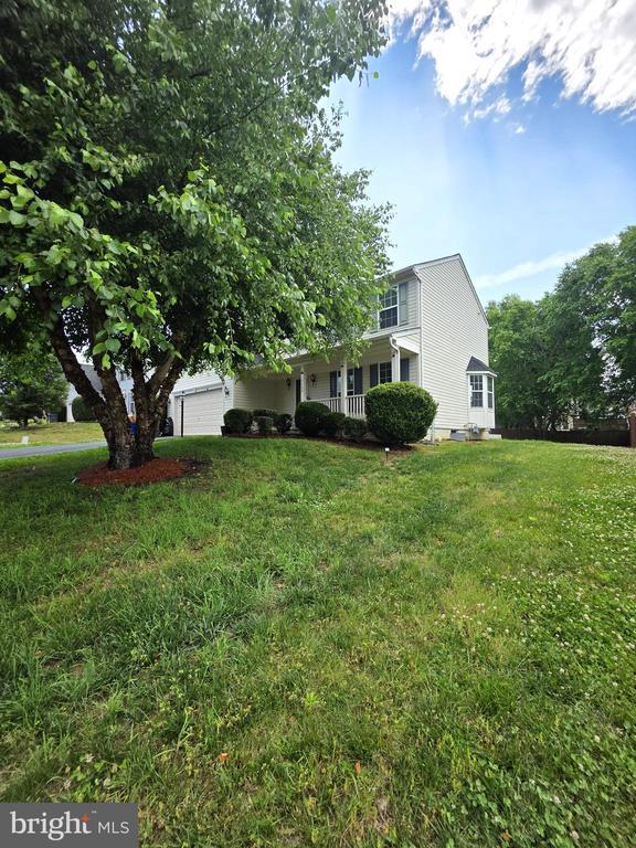 3329 Anne de Bourgh Drive, Triangle, VA 22172