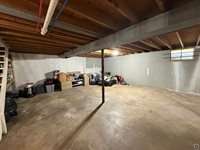 2616 SE Iowa AVE, Topeka, KS 66605