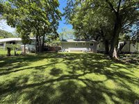 2616 SE Iowa AVE, Topeka, KS 66605