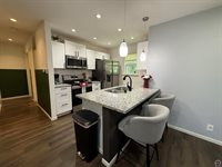 2616 SE Iowa AVE, Topeka, KS 66605