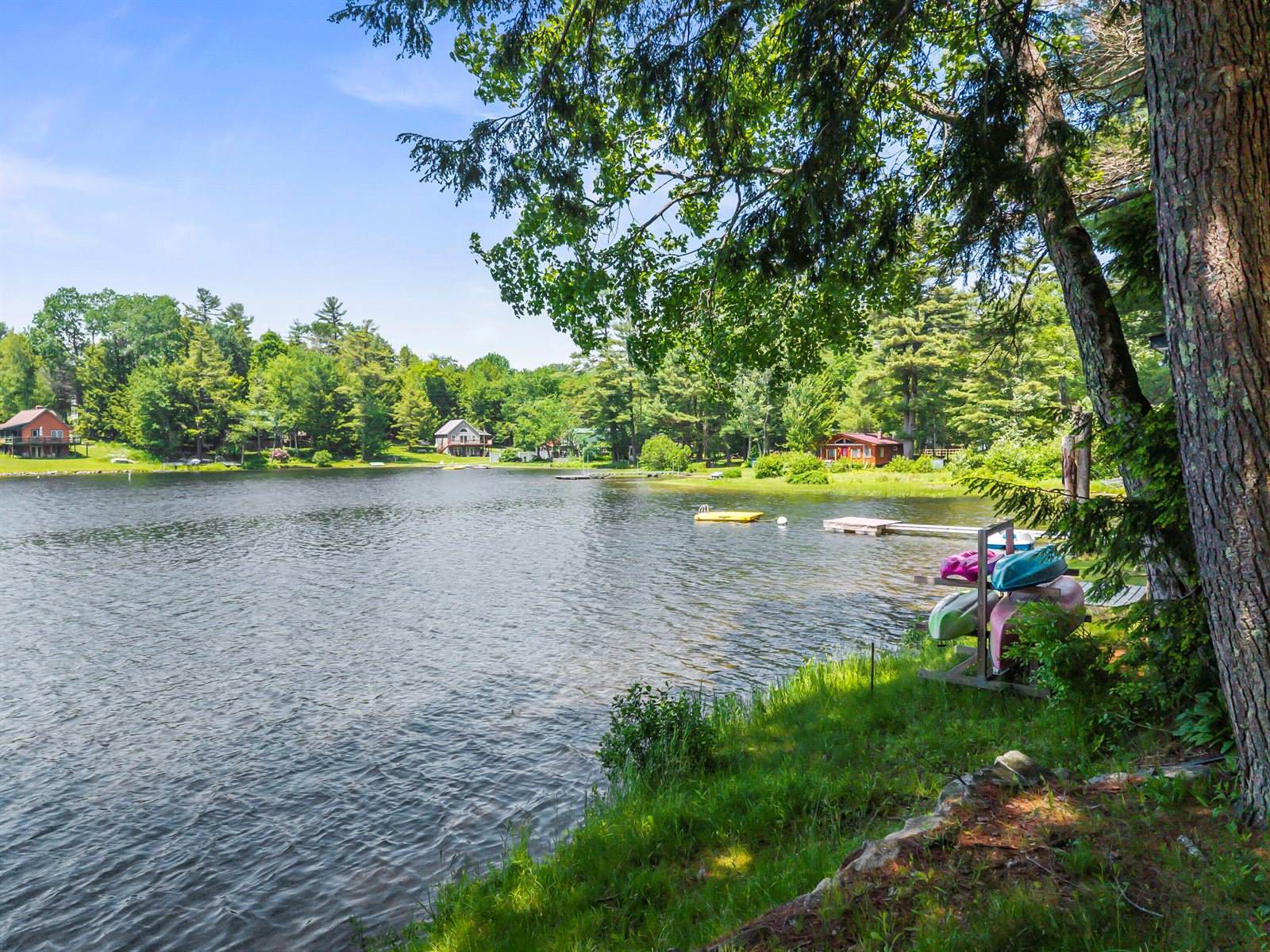 537 Sunflower Lane East, Sidney, ME 04330