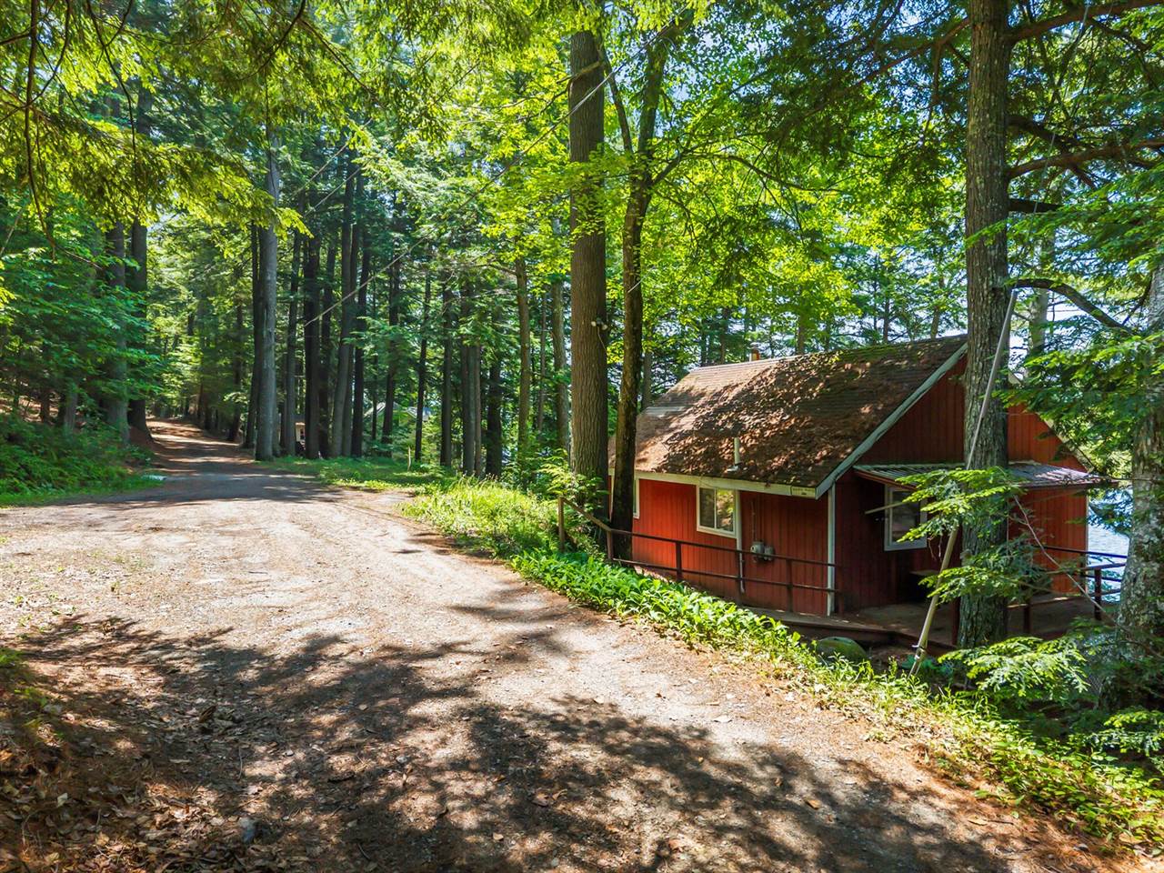 537 Sunflower Lane East, Sidney, ME 04330