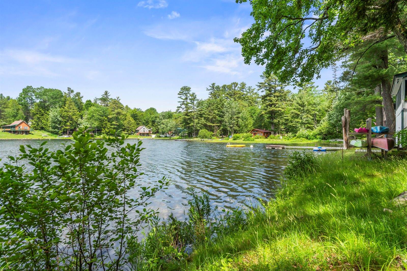 537 Sunflower Lane East, Sidney, ME 04330