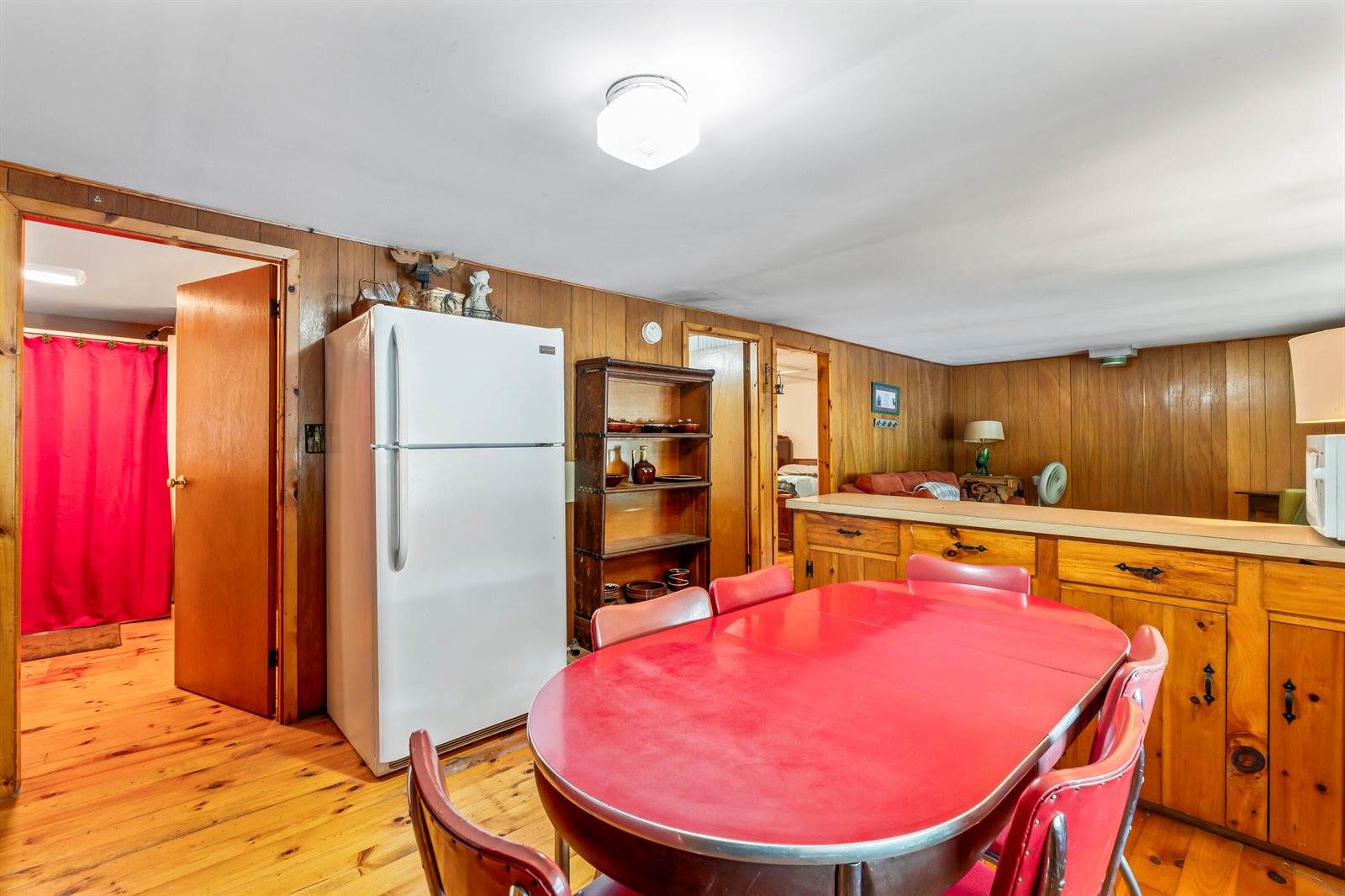 537 Sunflower Lane East, Sidney, ME 04330