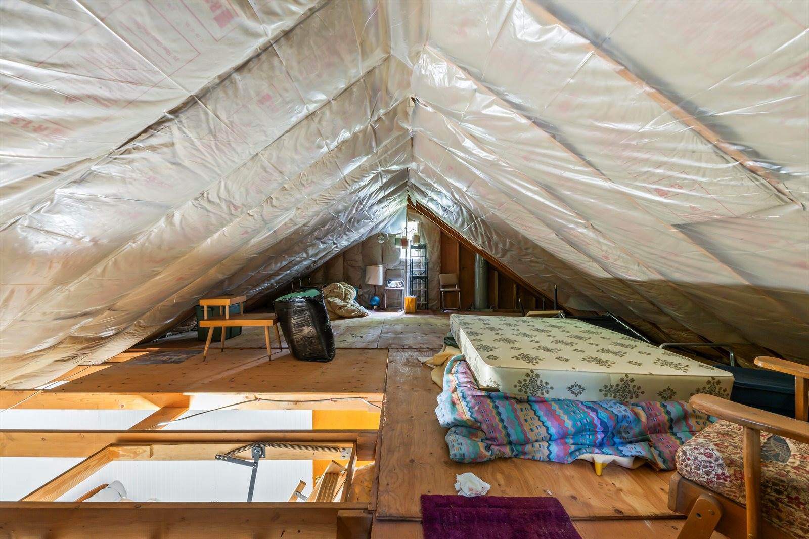 537 Sunflower Lane East, Sidney, ME 04330