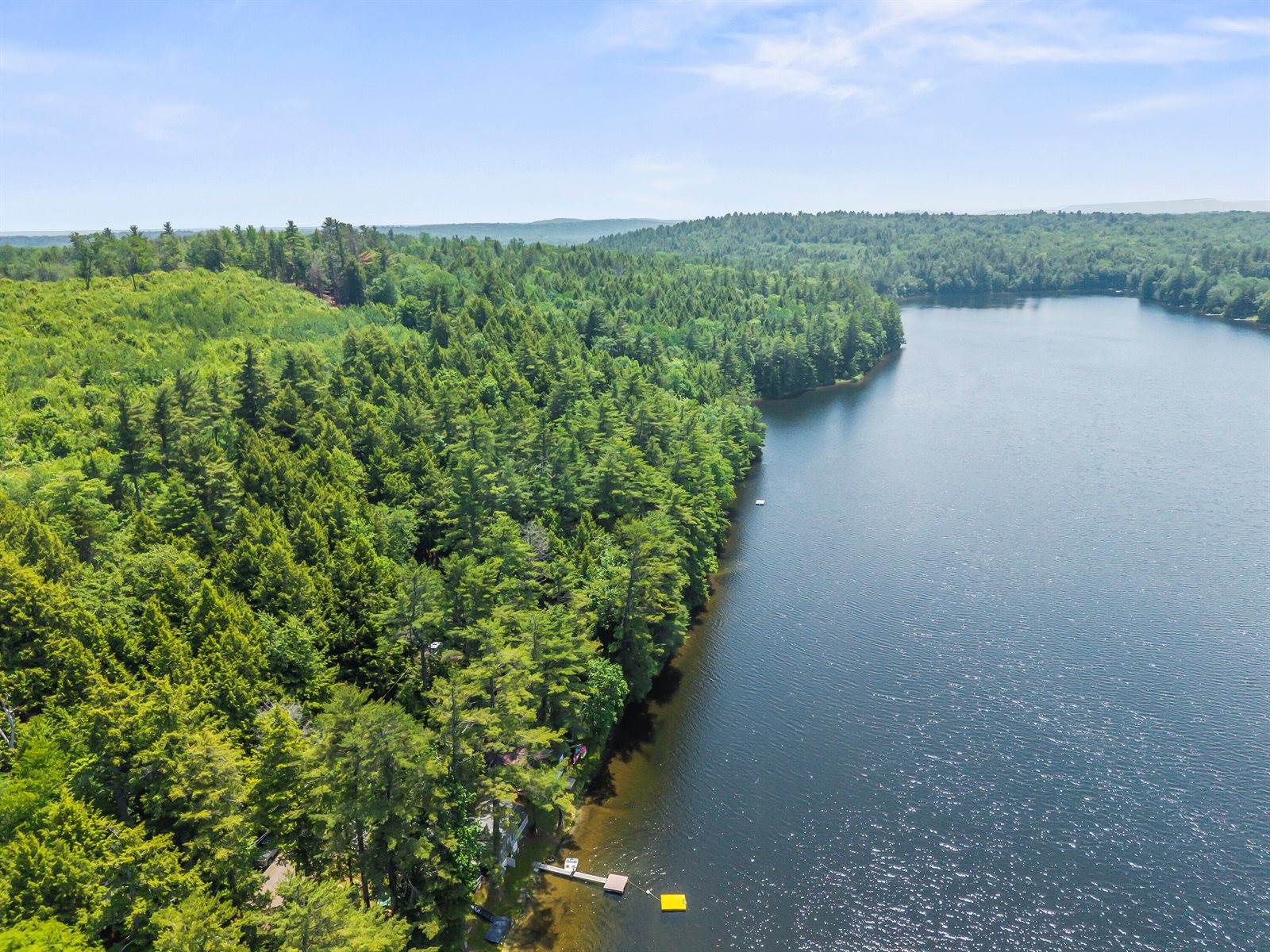 537 Sunflower Lane East, Sidney, ME 04330