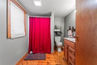 537 Sunflower Lane East, Sidney, ME 04330