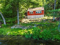 537 Sunflower Lane East, Sidney, ME 04330