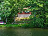537 Sunflower Lane East, Sidney, ME 04330