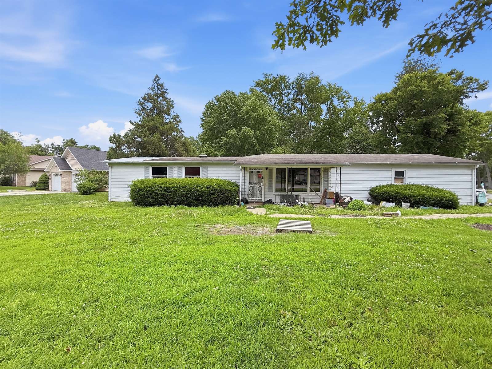 2350 Morton St, Terre Haute, IN 47803