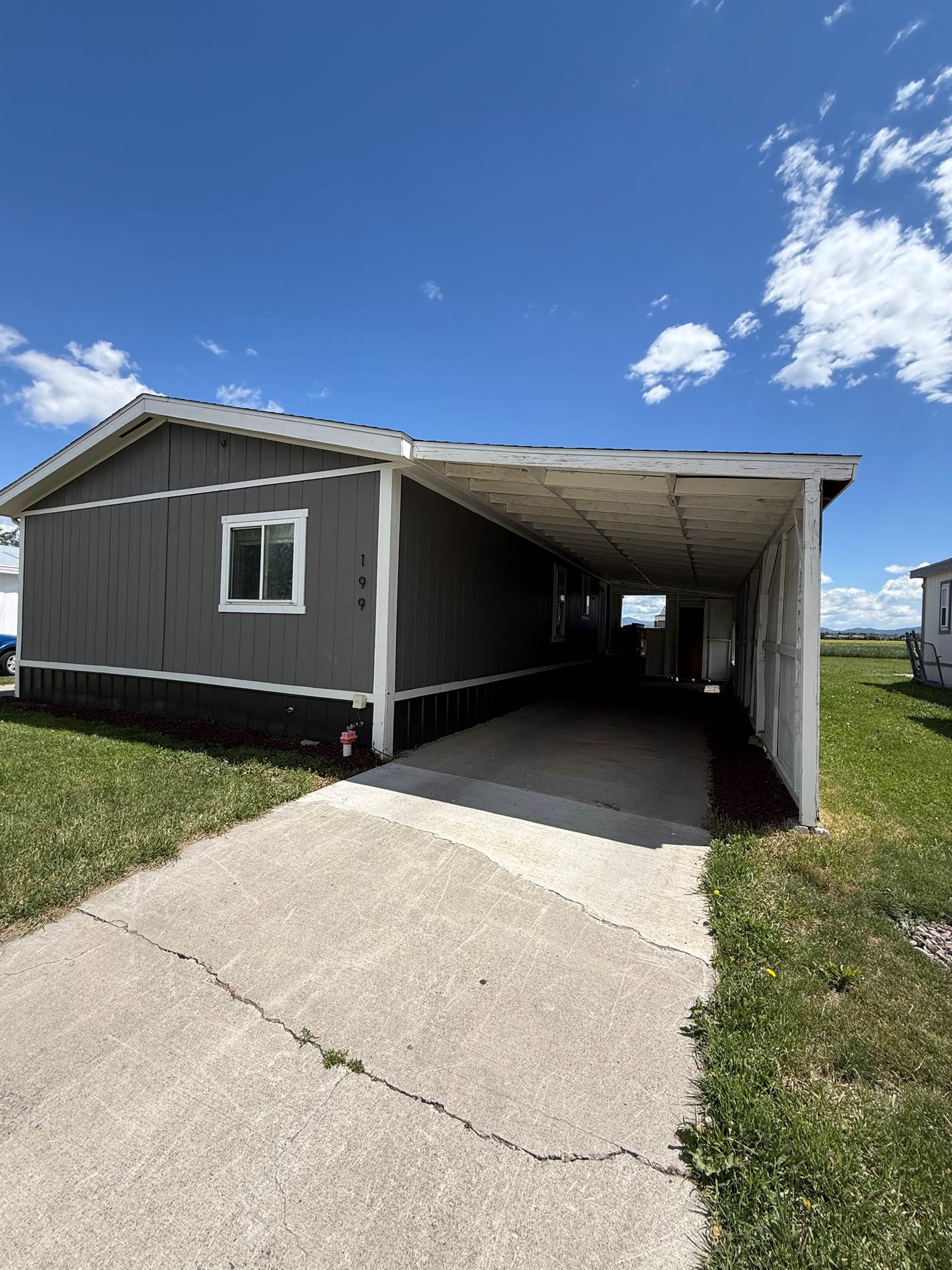 199 Launfal Lane, Bozeman, MT 59718