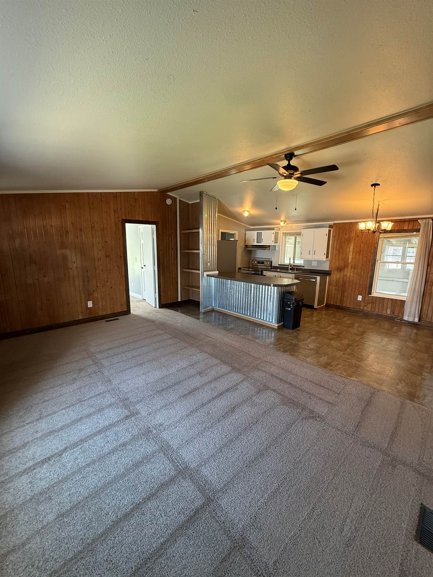 199 Launfal Lane, Bozeman, MT 59718