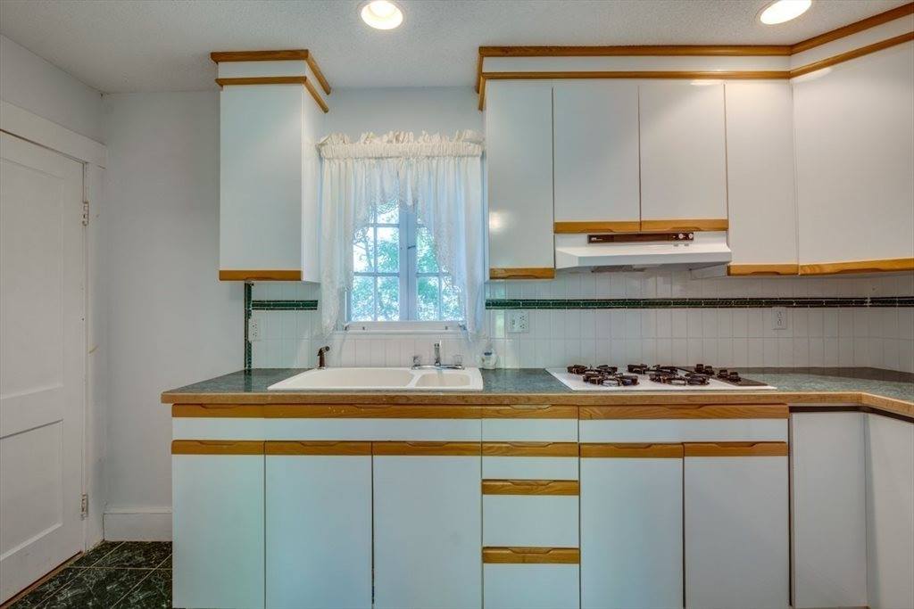 521 Walpole St, Norwood, MA 02062