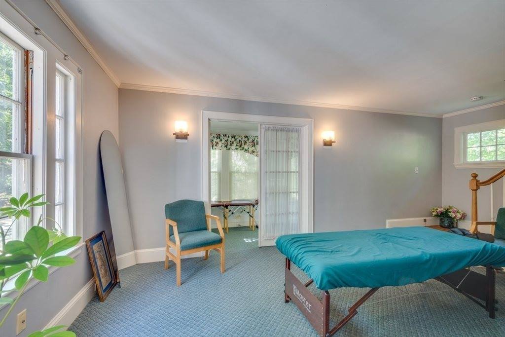 521 Walpole St, Norwood, MA 02062