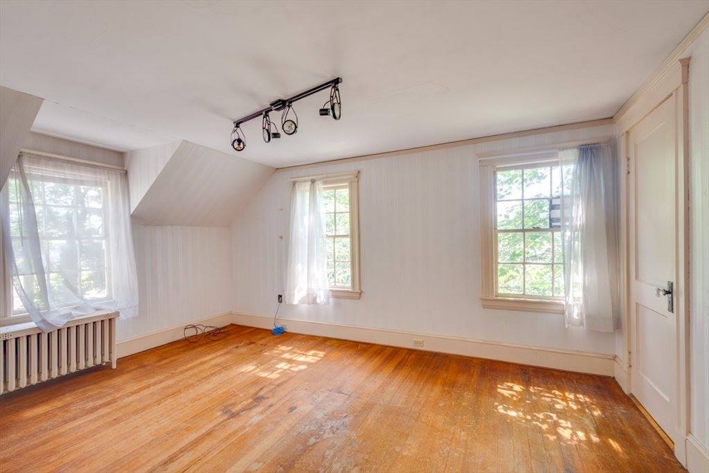 521 Walpole St, Norwood, MA 02062