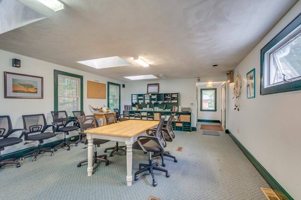 521 Walpole St, Norwood, MA 02062