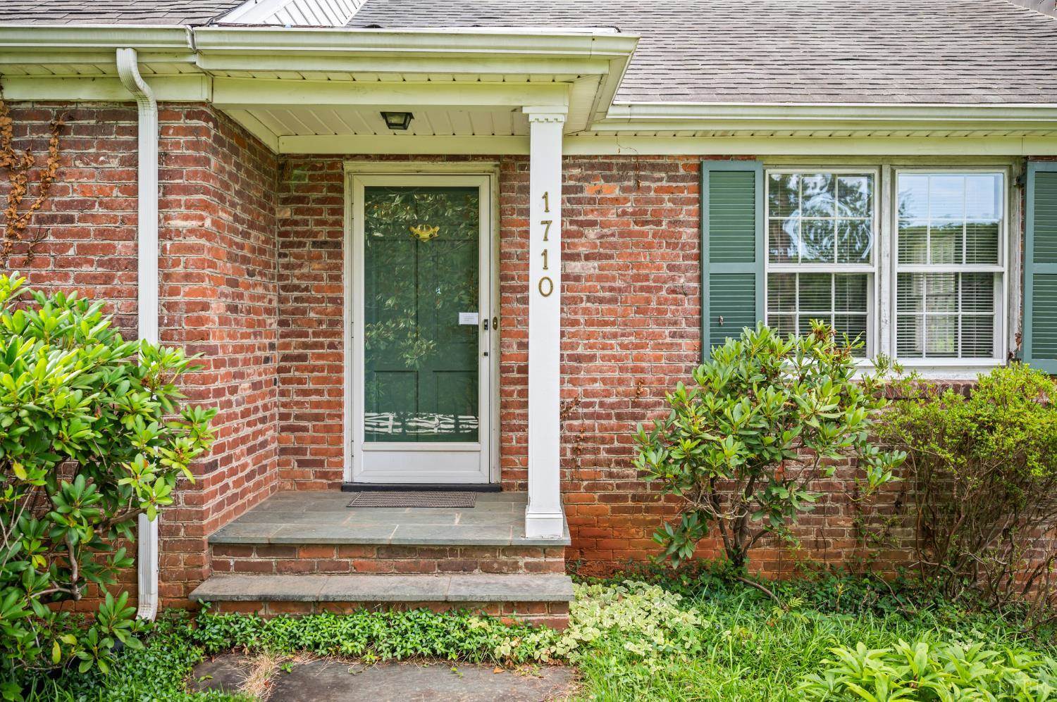 1710 Langhorne Road, Lynchburg, VA 24503