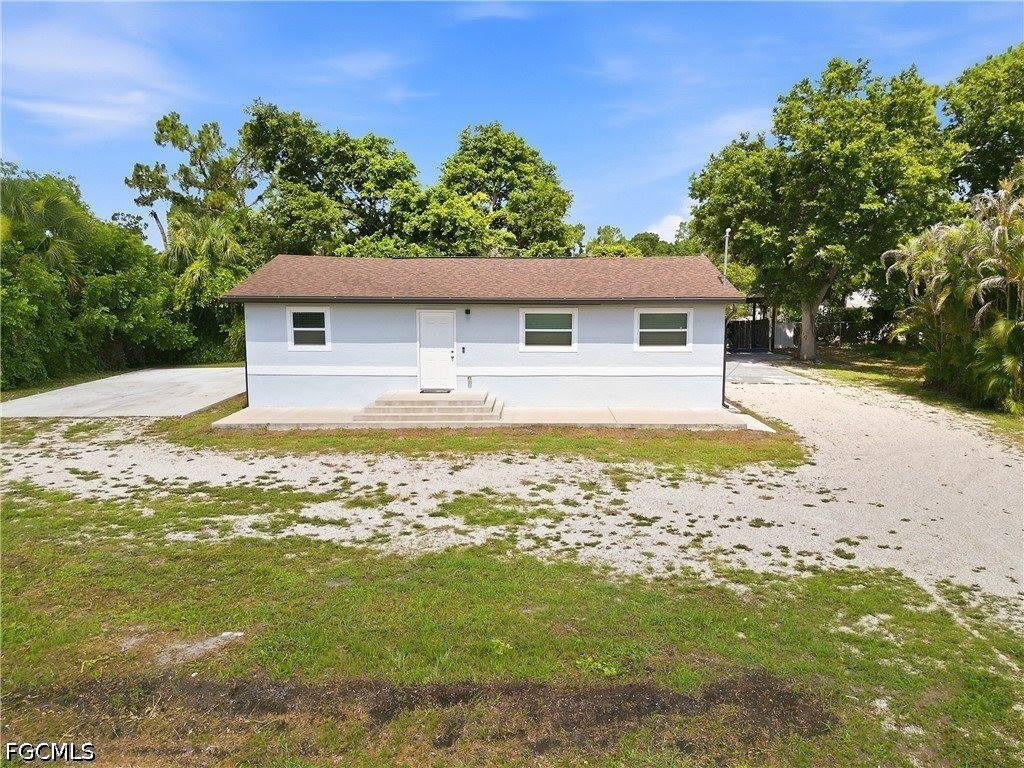 8338 McDaniel Drive, North Fort Myers, FL 33917