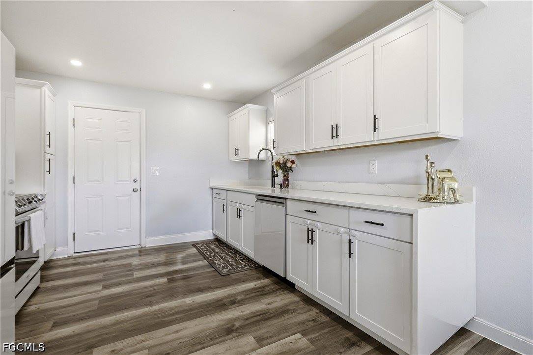 8338 McDaniel Drive, North Fort Myers, FL 33917