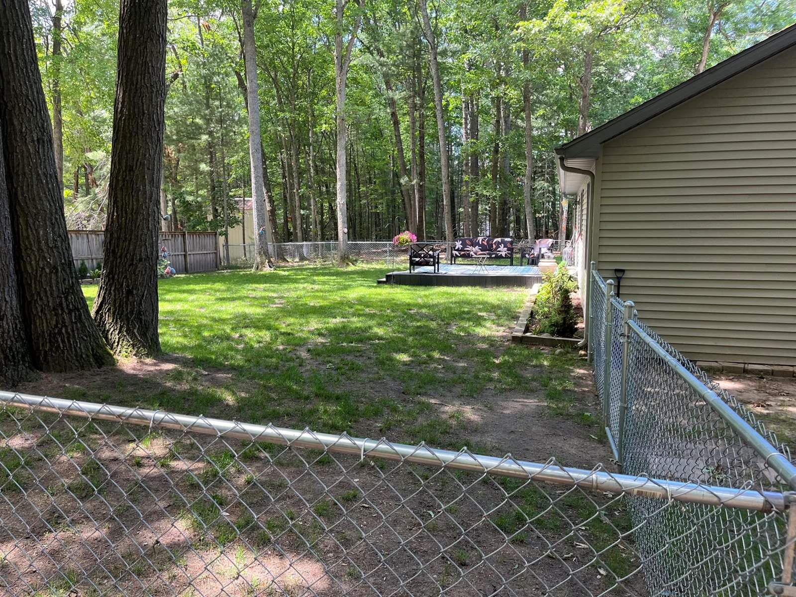 7397 West Nestel Road, Houghton Lake, MI 48629