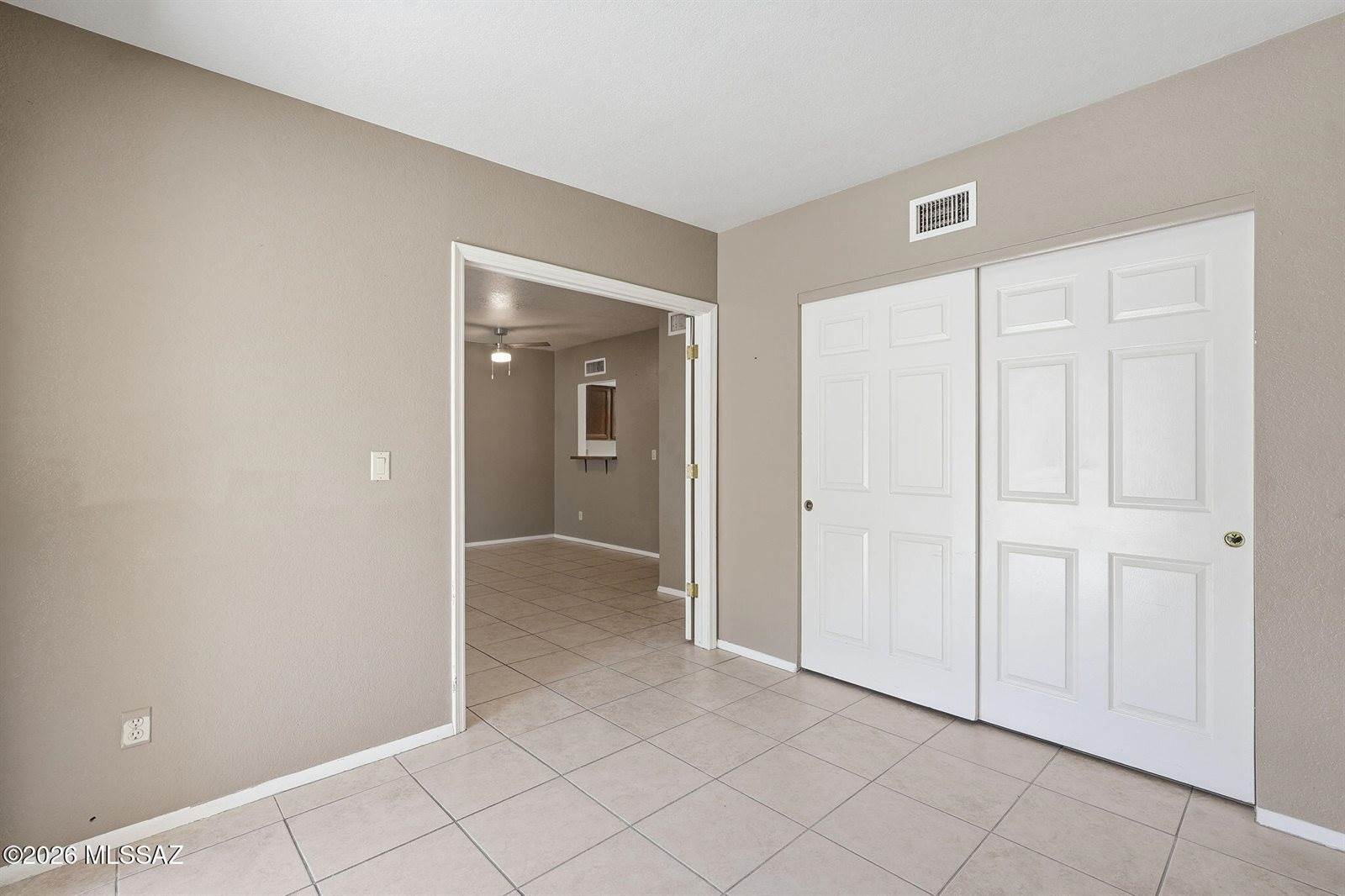 2522 North Ironwood Ridge Drive, Tucson, AZ 85745