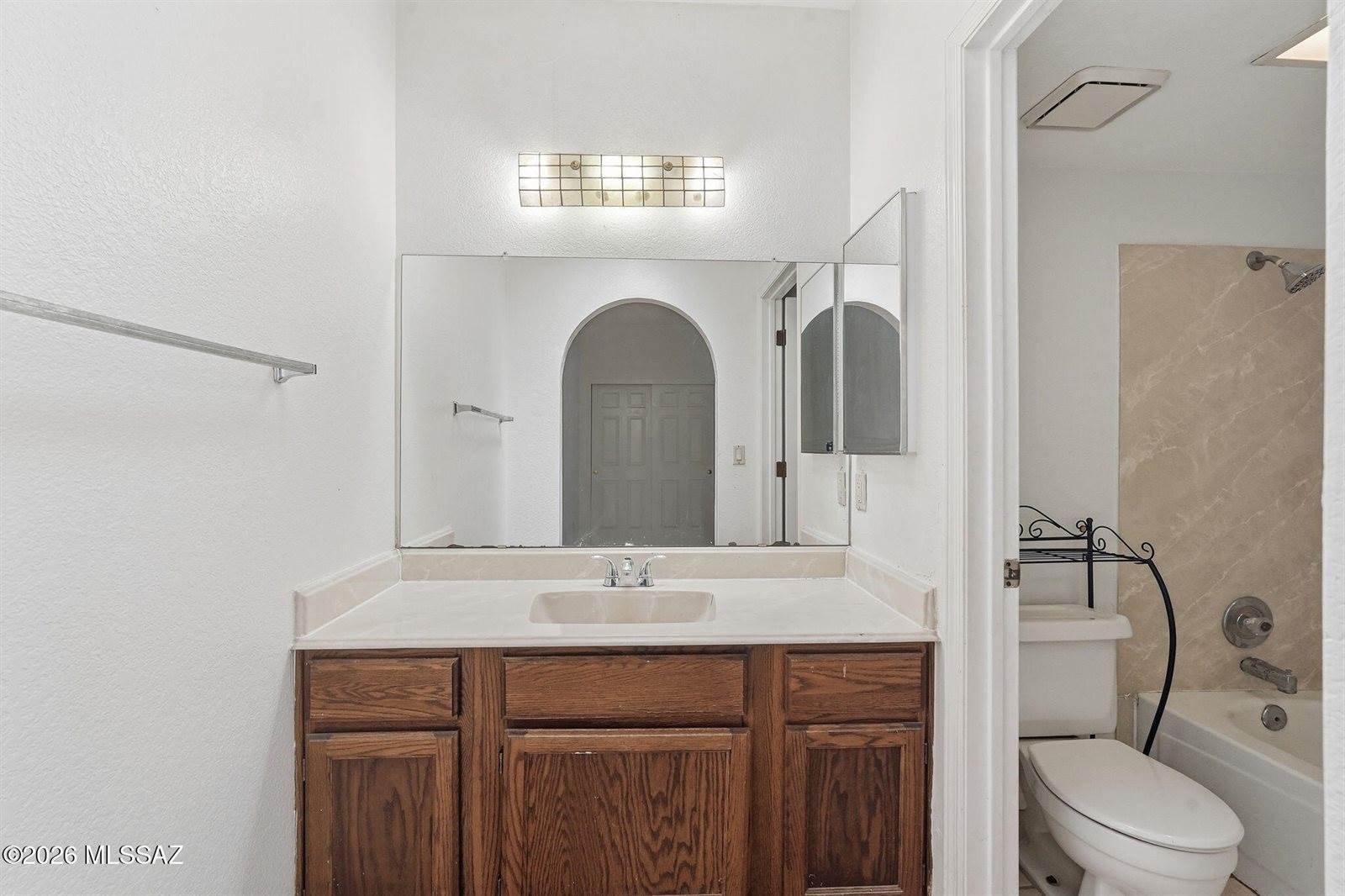 2522 North Ironwood Ridge Drive, Tucson, AZ 85745