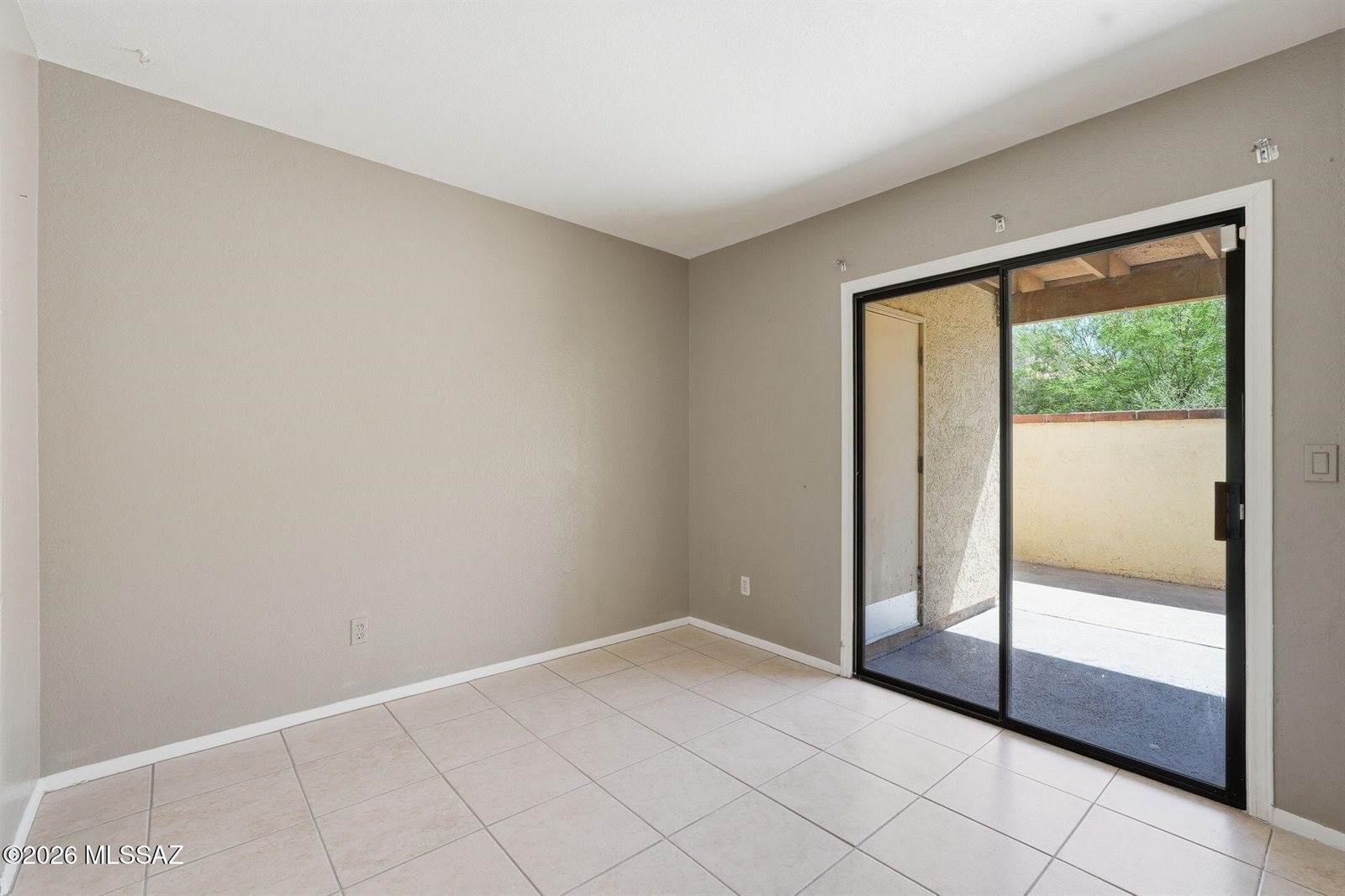 2522 North Ironwood Ridge Drive, Tucson, AZ 85745