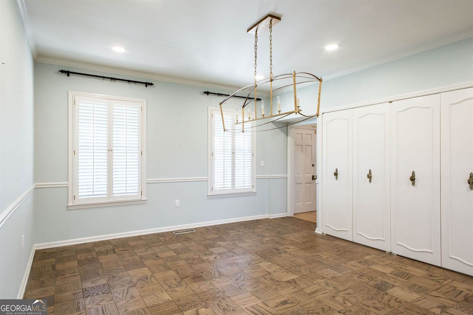 220 Lakeshore Drive, Alma, GA 31510