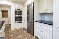 220 Lakeshore Drive, Alma, GA 31510