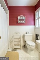220 Lakeshore Drive, Alma, GA 31510