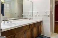 220 Lakeshore Drive, Alma, GA 31510