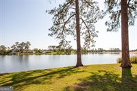 220 Lakeshore Drive, Alma, GA 31510