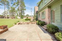 220 Lakeshore Drive, Alma, GA 31510