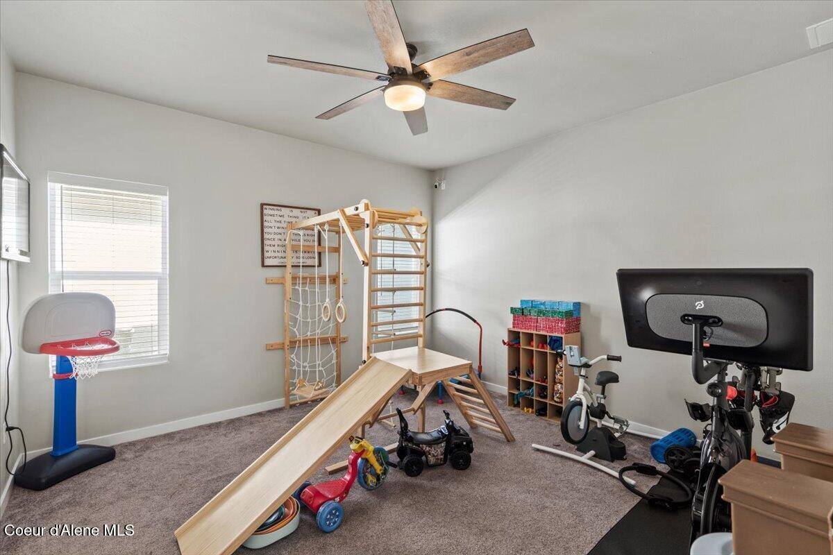12153 West Moorfield Ave, Post Falls, ID 83854