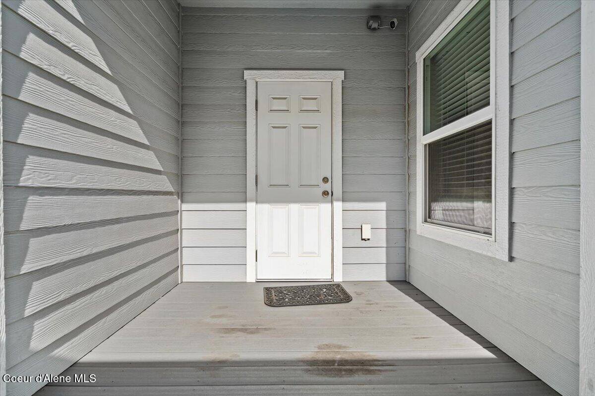 12153 West Moorfield Ave, Post Falls, ID 83854