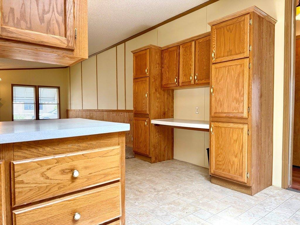 121 Harold Dr, Ashland, OH 44805