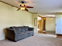 121 Harold Dr, Ashland, OH 44805