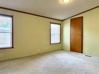 121 Harold Dr, Ashland, OH 44805