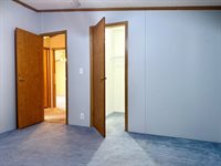 121 Harold Dr, Ashland, OH 44805